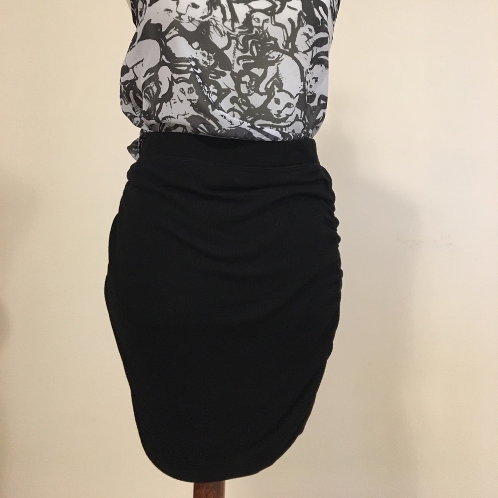 EUC splendid soft matches everything skirt!